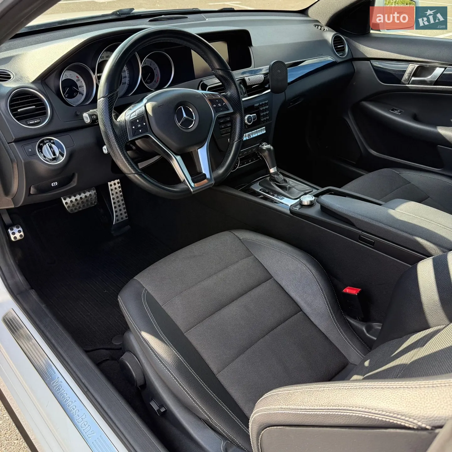 2014 Mercedes-Benz C-klasse - мініатюра 12