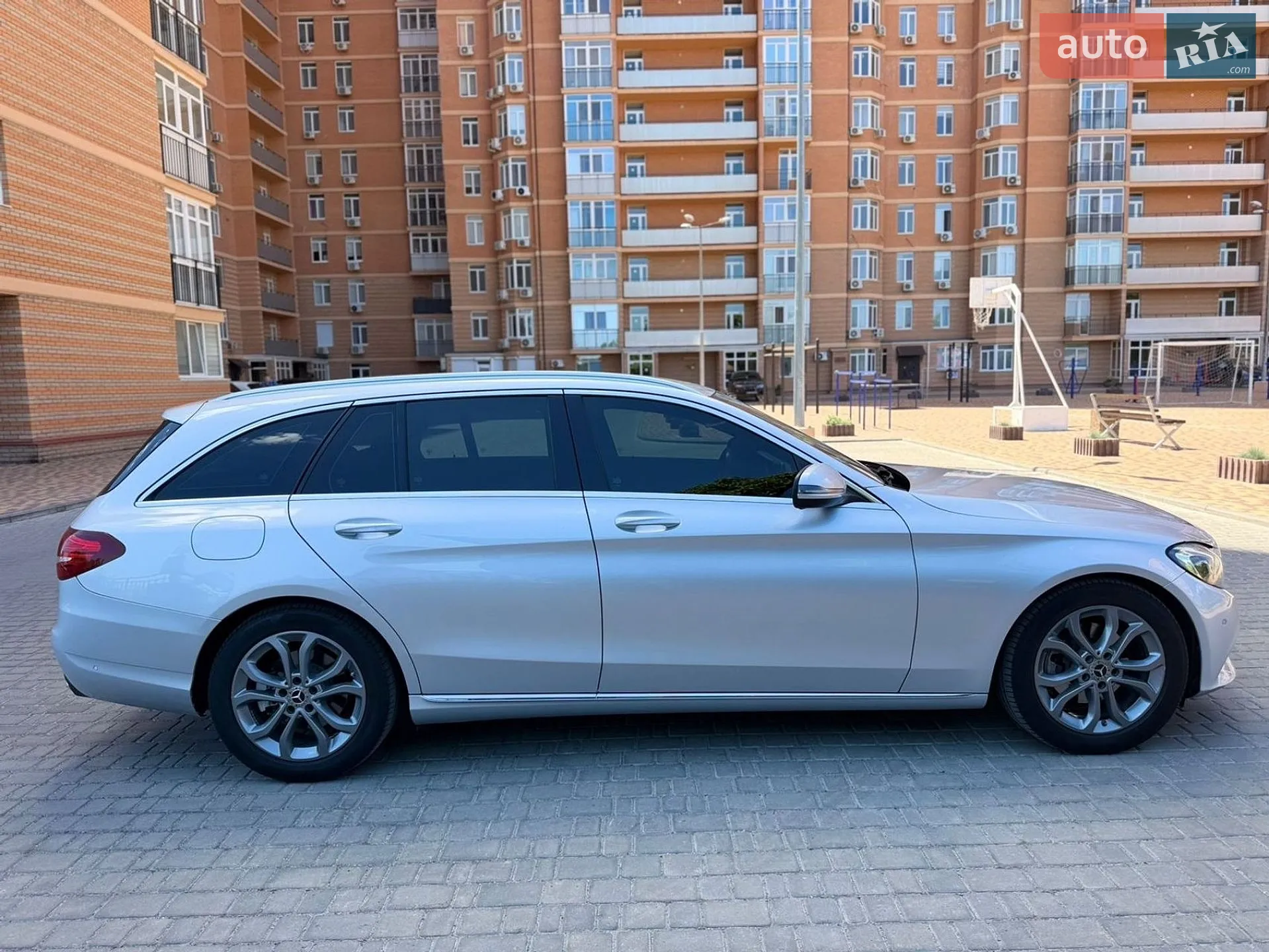 2017 Mercedes-Benz C-klasse - мініатюра 4