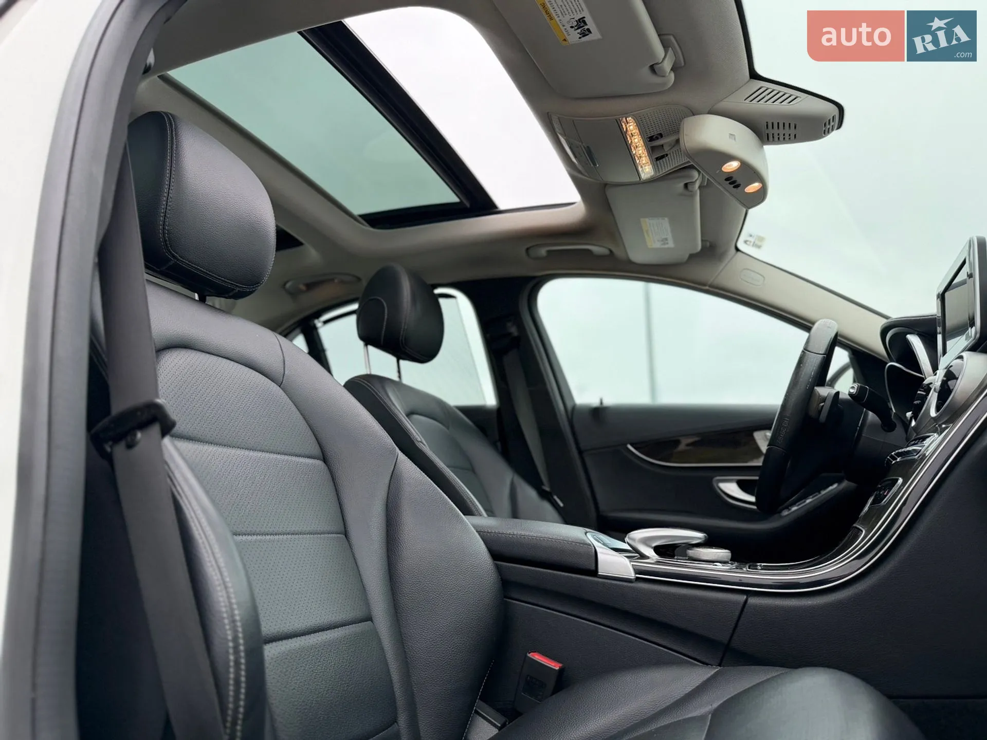 2015 Mercedes-Benz C-klasse - мініатюра 28