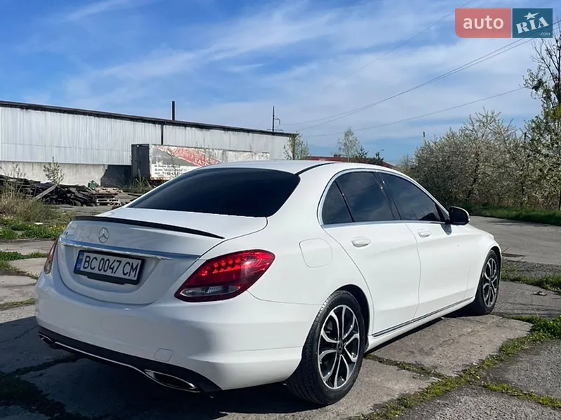 Mercedes-Benz C-Class