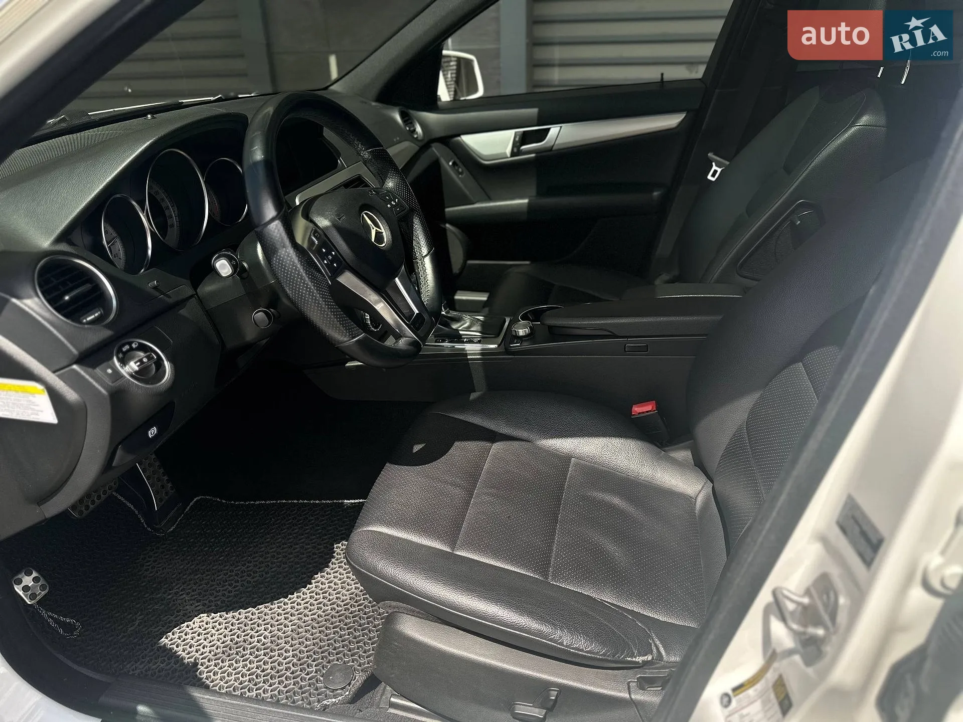 2013 Mercedes-Benz C-klasse - мініатюра 10