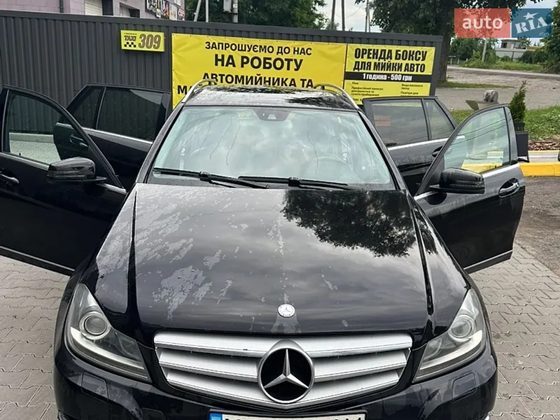 Mercedes-Benz C-Class 2013