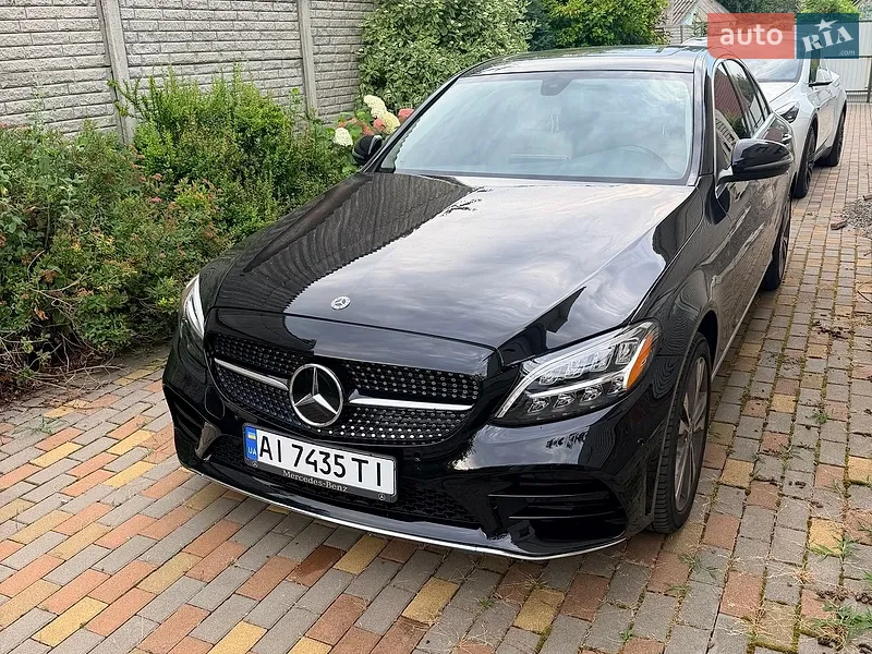 Mercedes-Benz C-Class 2021
