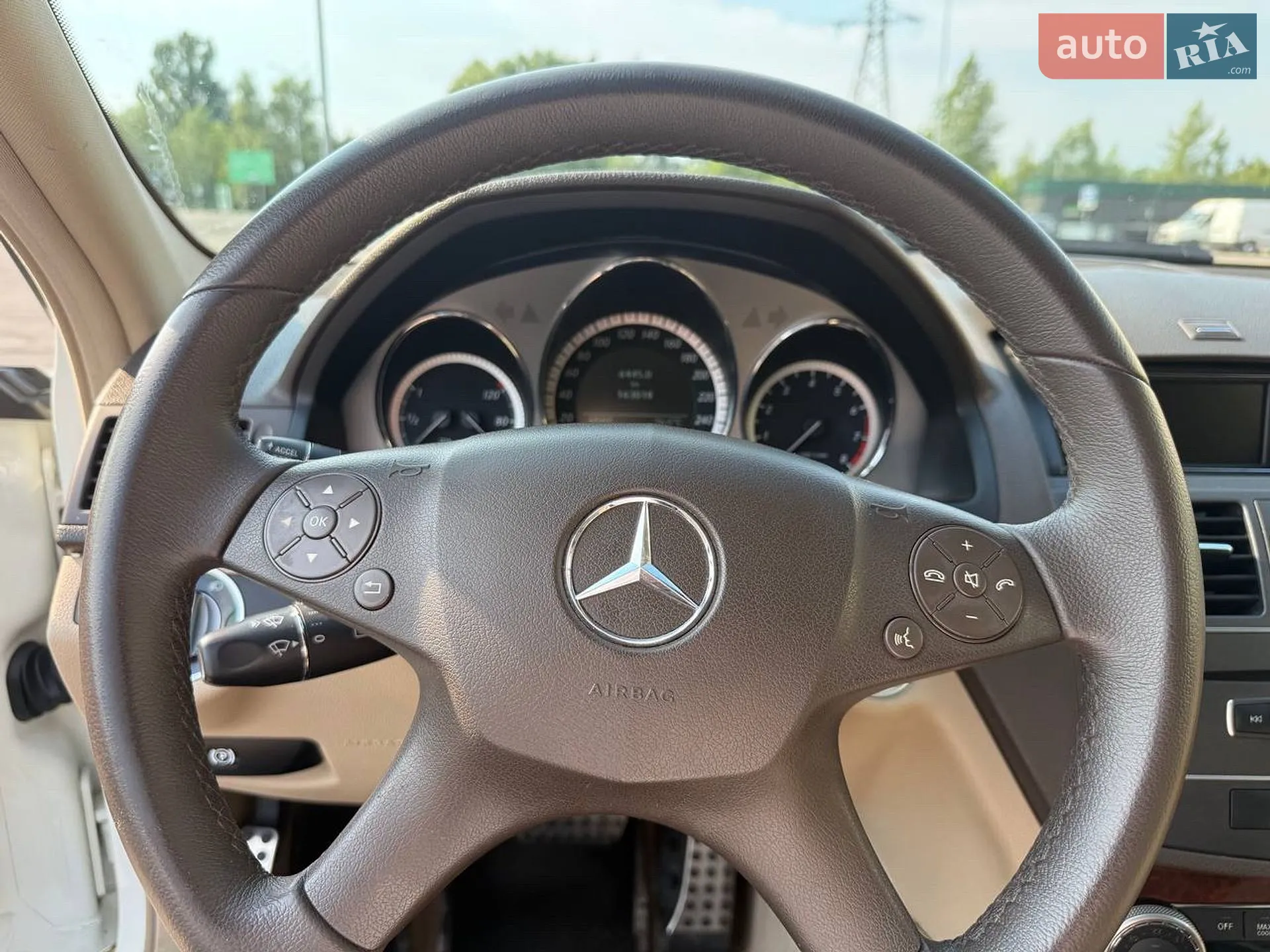 2010 Mercedes-Benz C-klasse - мініатюра 14