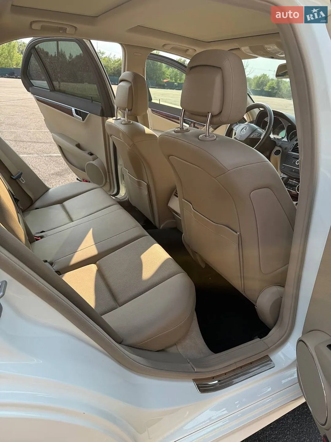 2010 Mercedes-Benz C-klasse - мініатюра 23