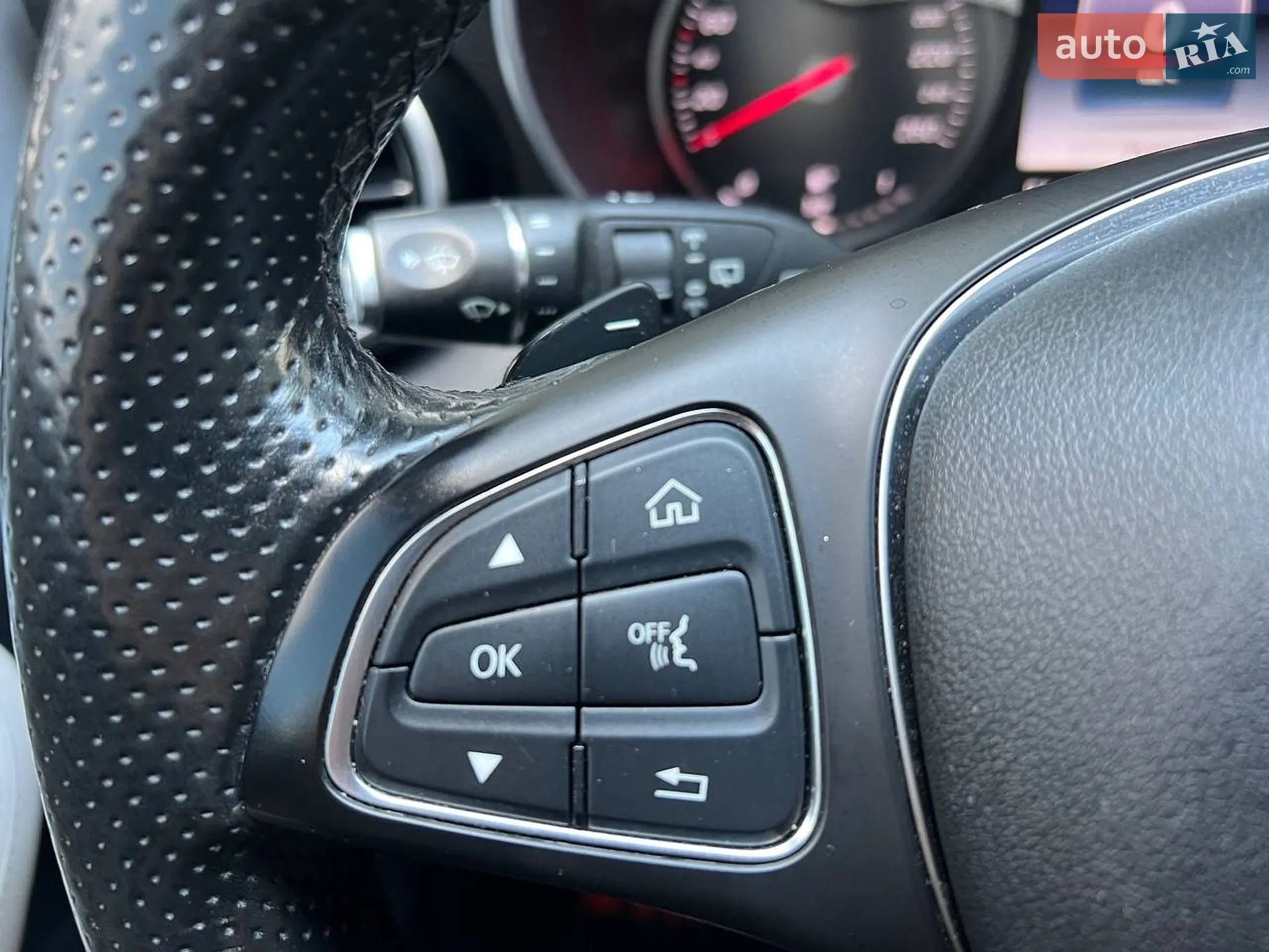 2016 Mercedes-Benz C-klasse - мініатюра 19