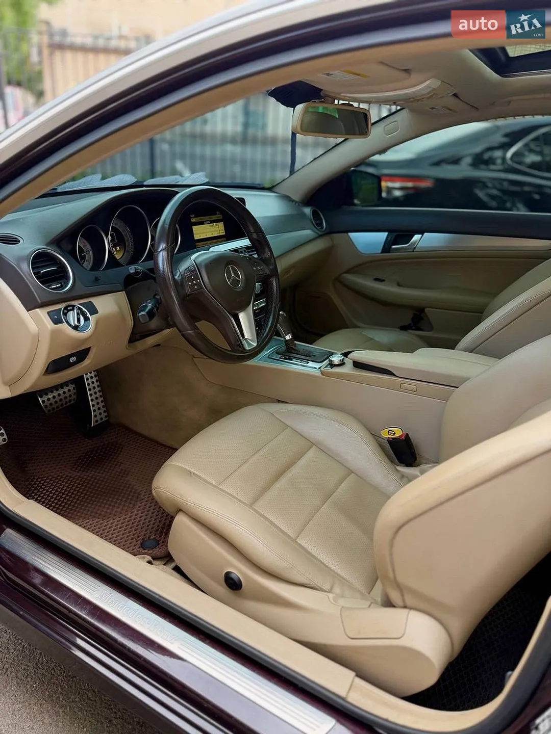 2011 Mercedes-Benz C-klasse - мініатюра 7