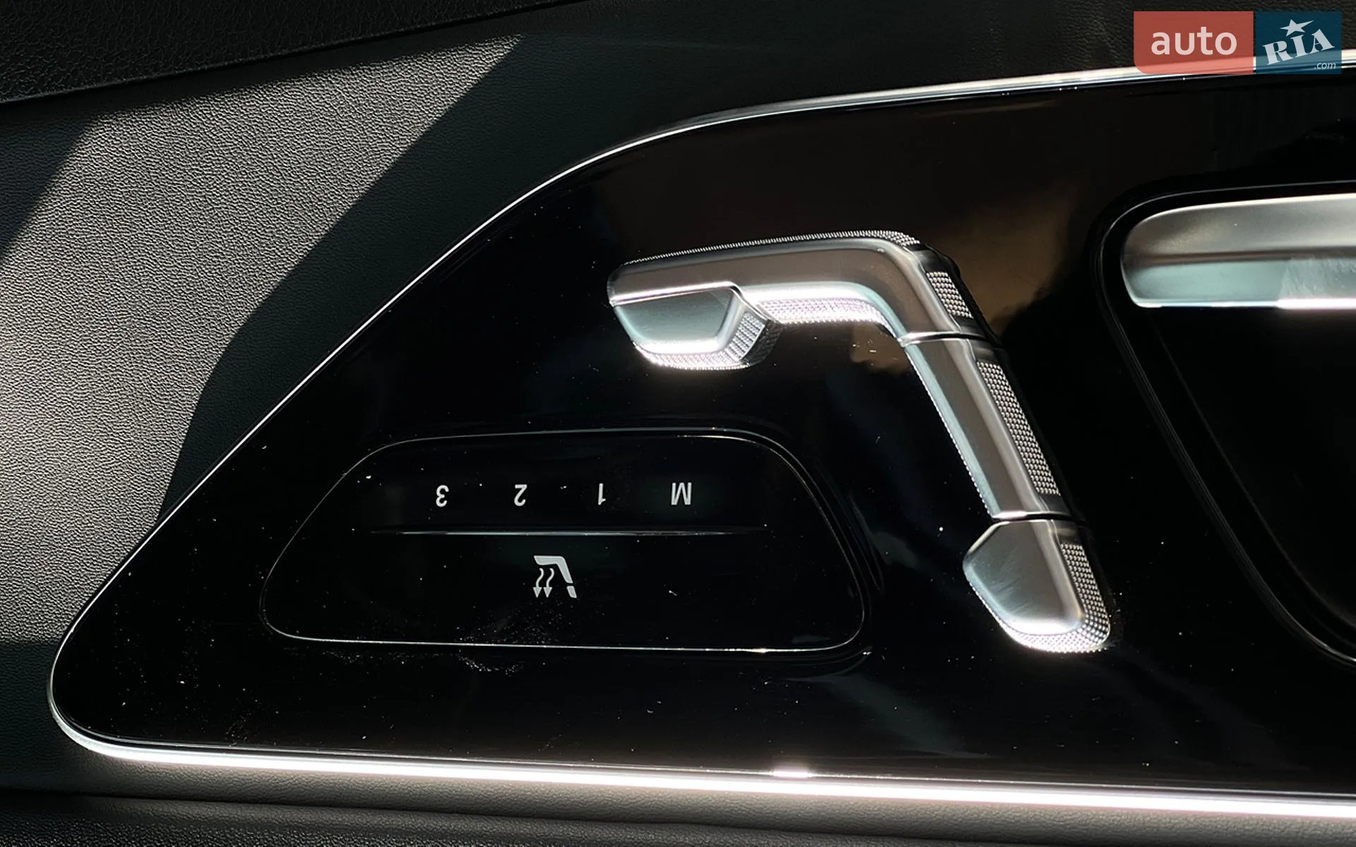 2024 Mercedes-Benz C-klasse - мініатюра 21