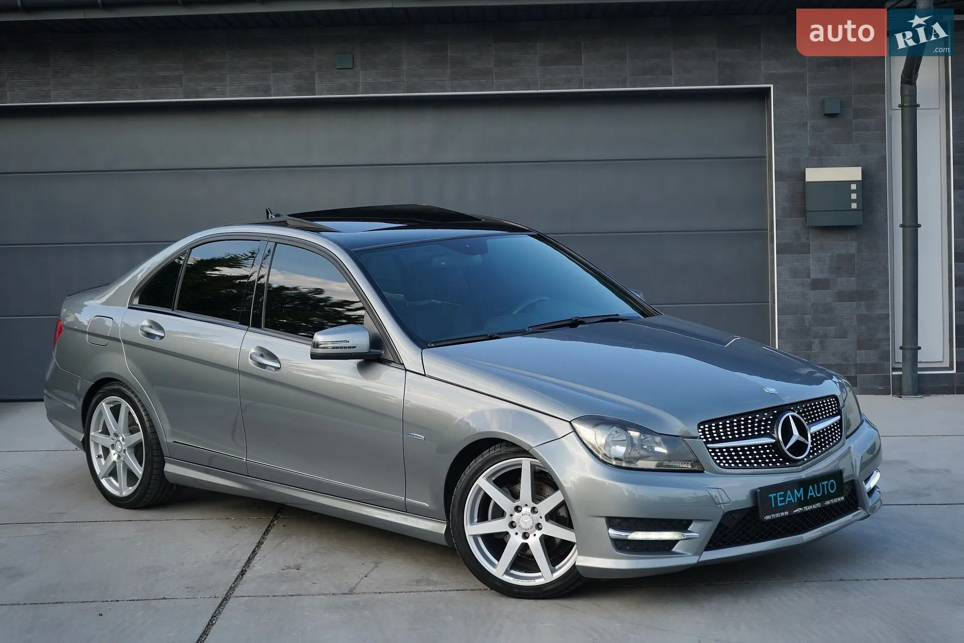 2011 Mercedes-Benz C-klasse - фото 1