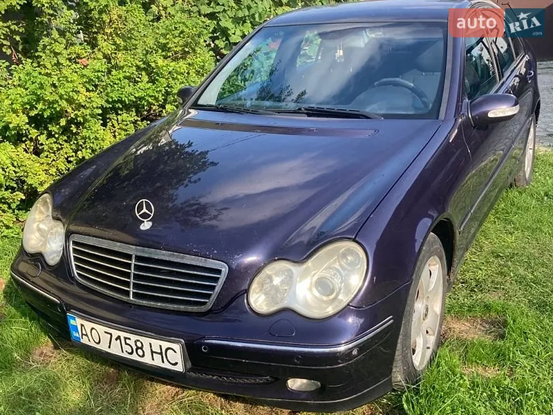 Mercedes-Benz C-Class