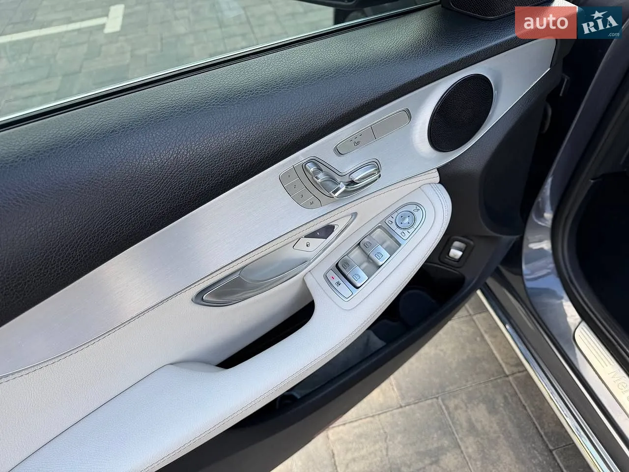 2015 Mercedes-Benz C-klasse - мініатюра 13