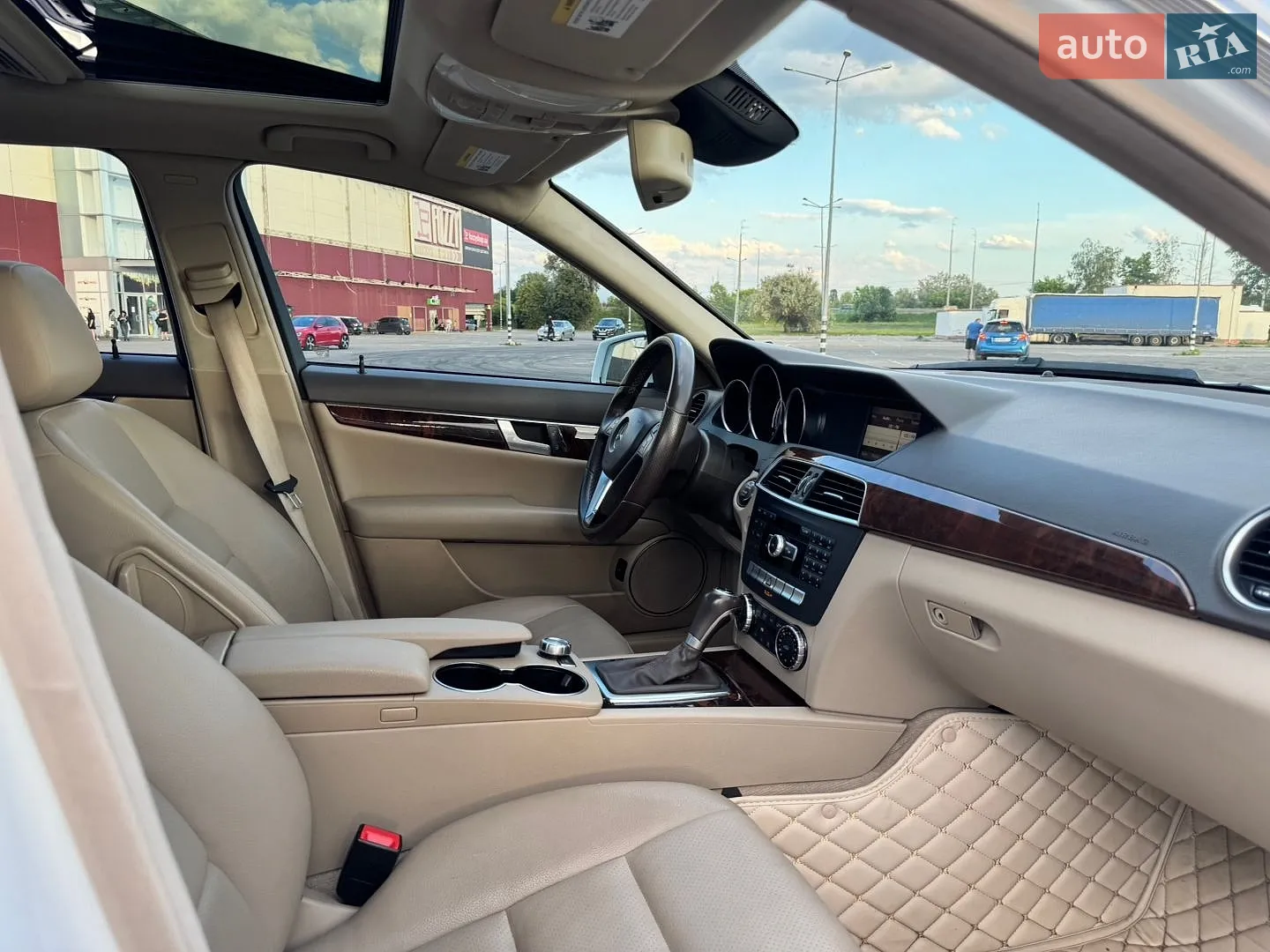 2012 Mercedes-Benz C-klasse - мініатюра 16