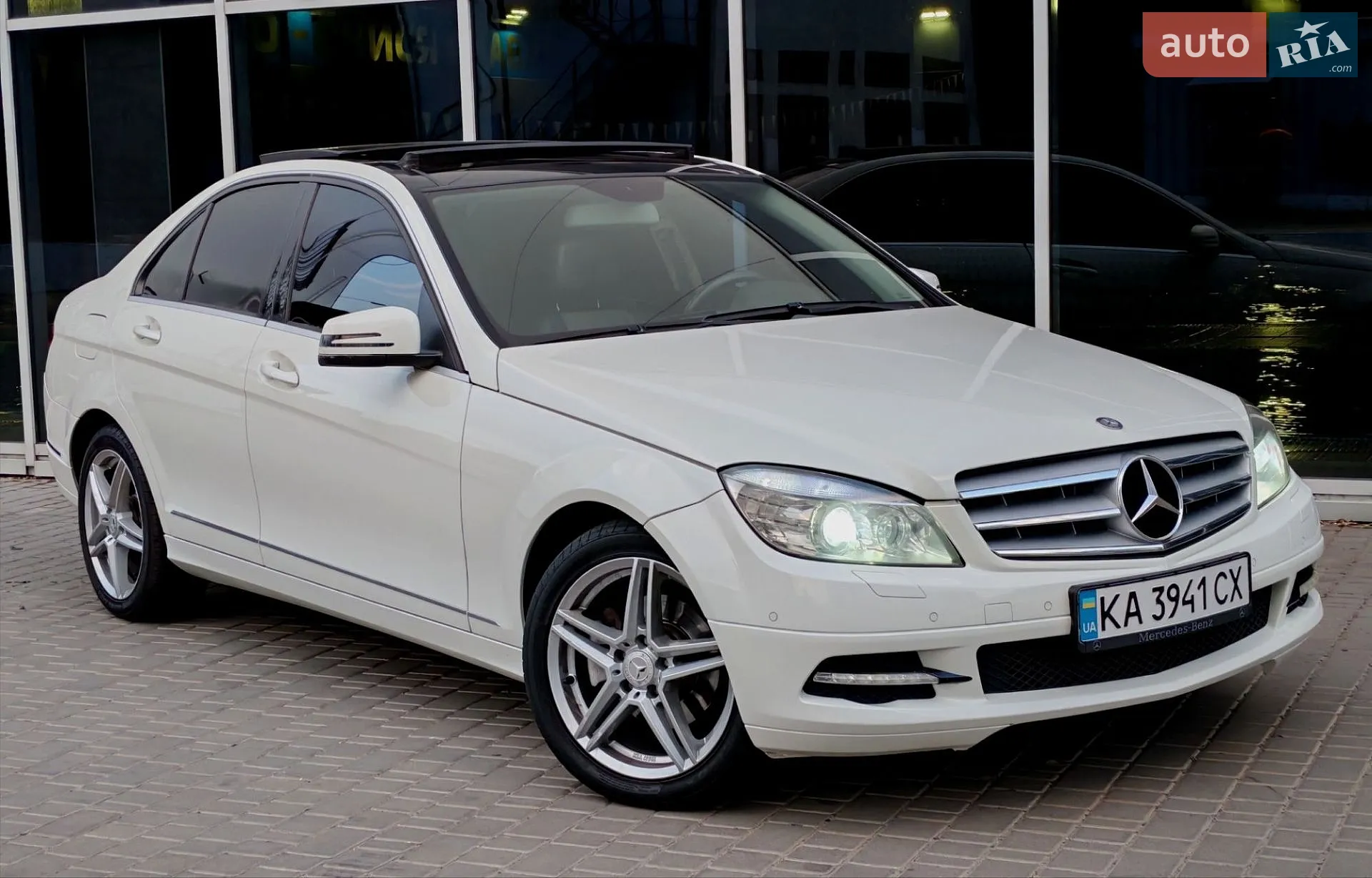 2011 Mercedes-Benz C-klasse - мініатюра 7