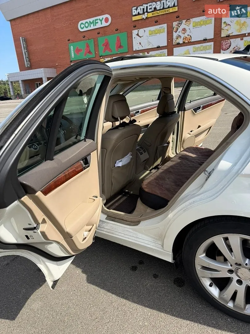 2010 Mercedes-Benz C-klasse - мініатюра 9