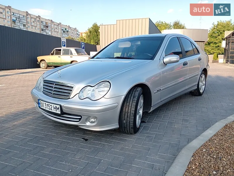Mercedes-Benz C-Class