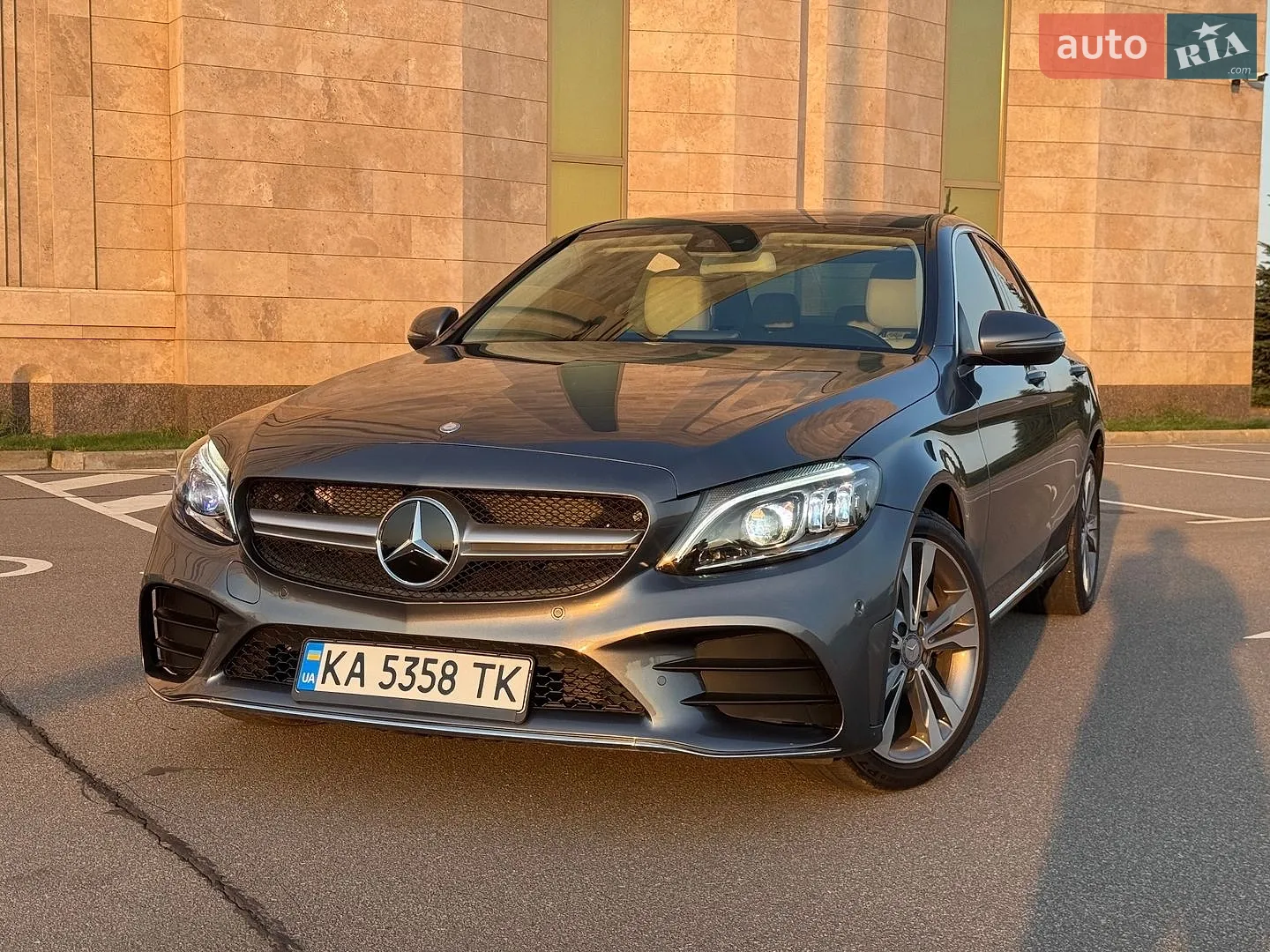 2016 Mercedes-Benz C-klasse - мініатюра 2