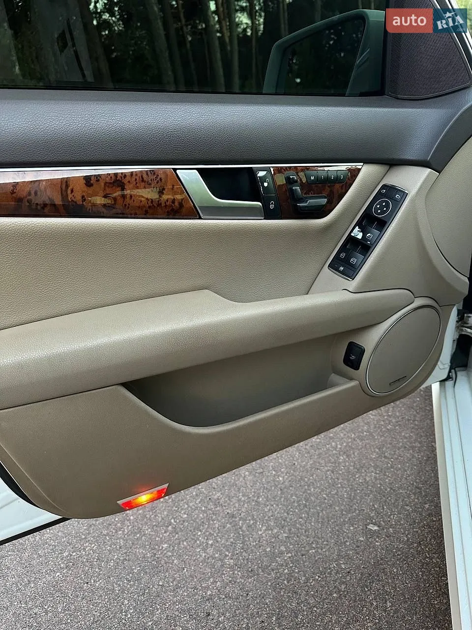 2012 Mercedes-Benz C-klasse - мініатюра 17