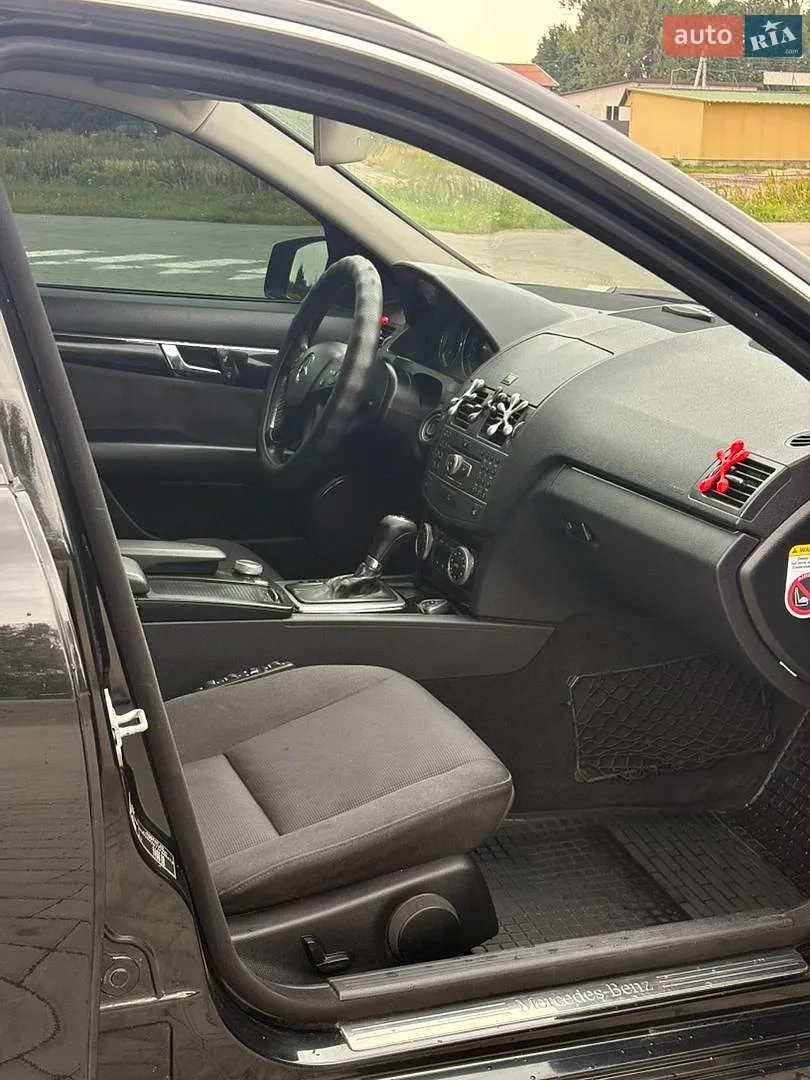 2010 Mercedes-Benz C-klasse - мініатюра 8