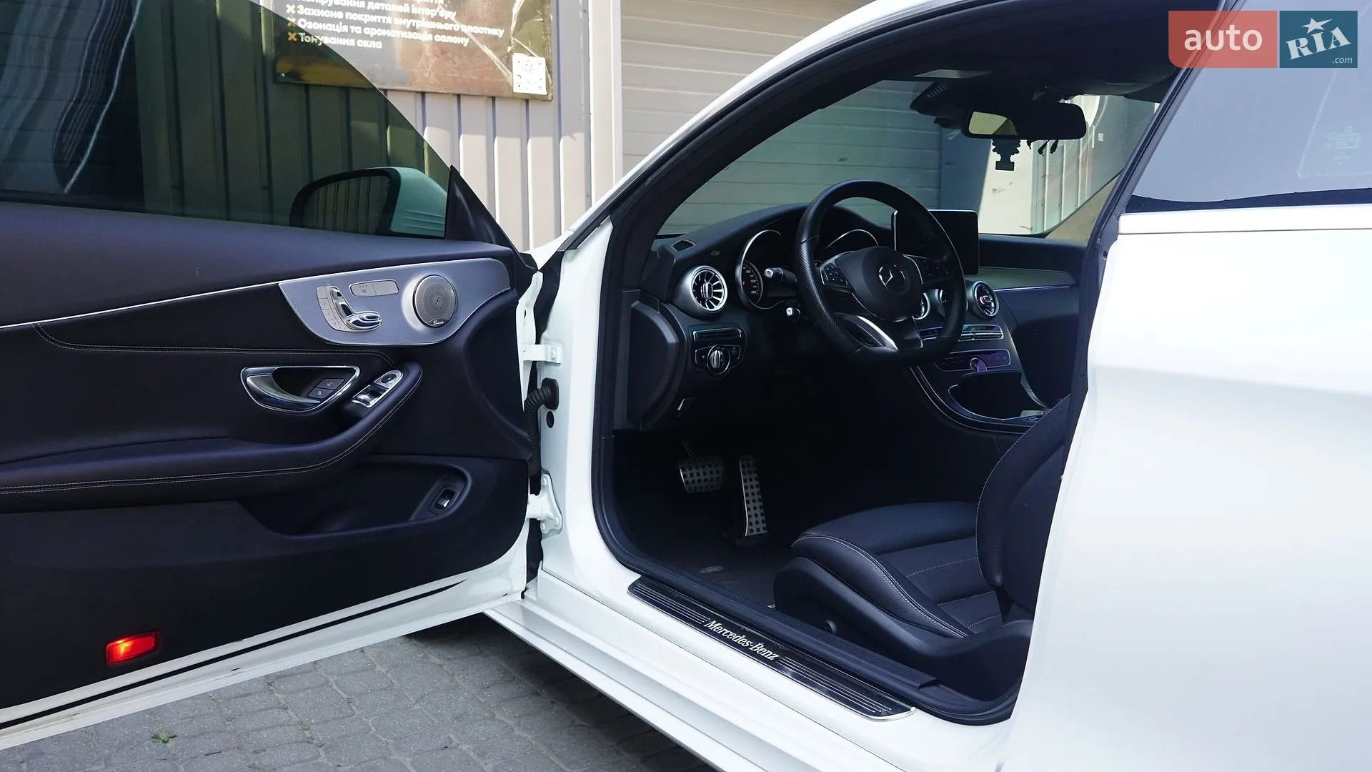 2016 Mercedes-Benz C-klasse - мініатюра 28