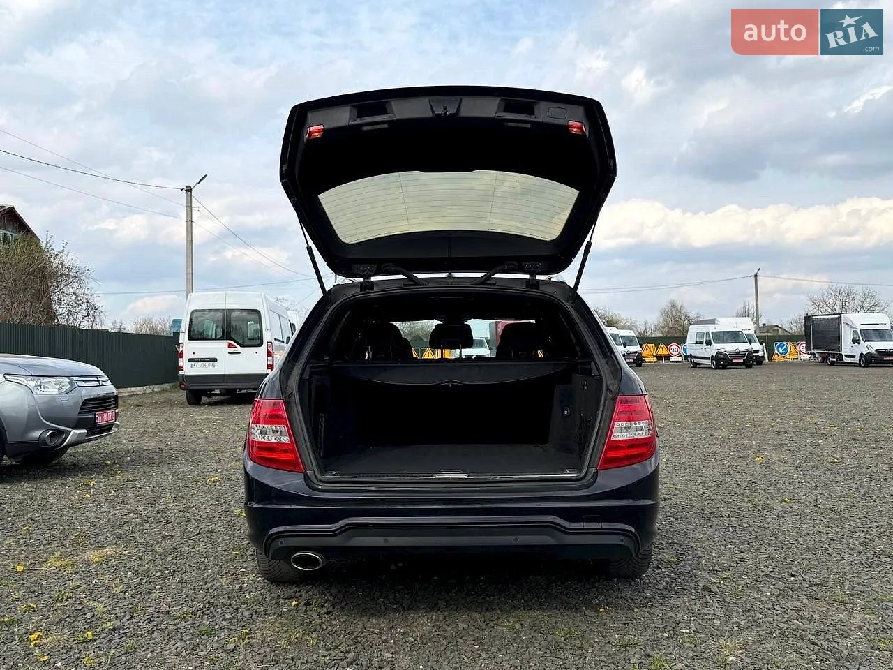 2014 Mercedes-Benz C-klasse - мініатюра 13