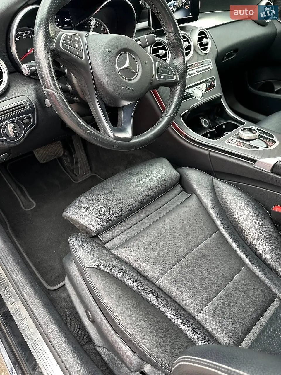 2017 Mercedes-Benz C-klasse - мініатюра 11