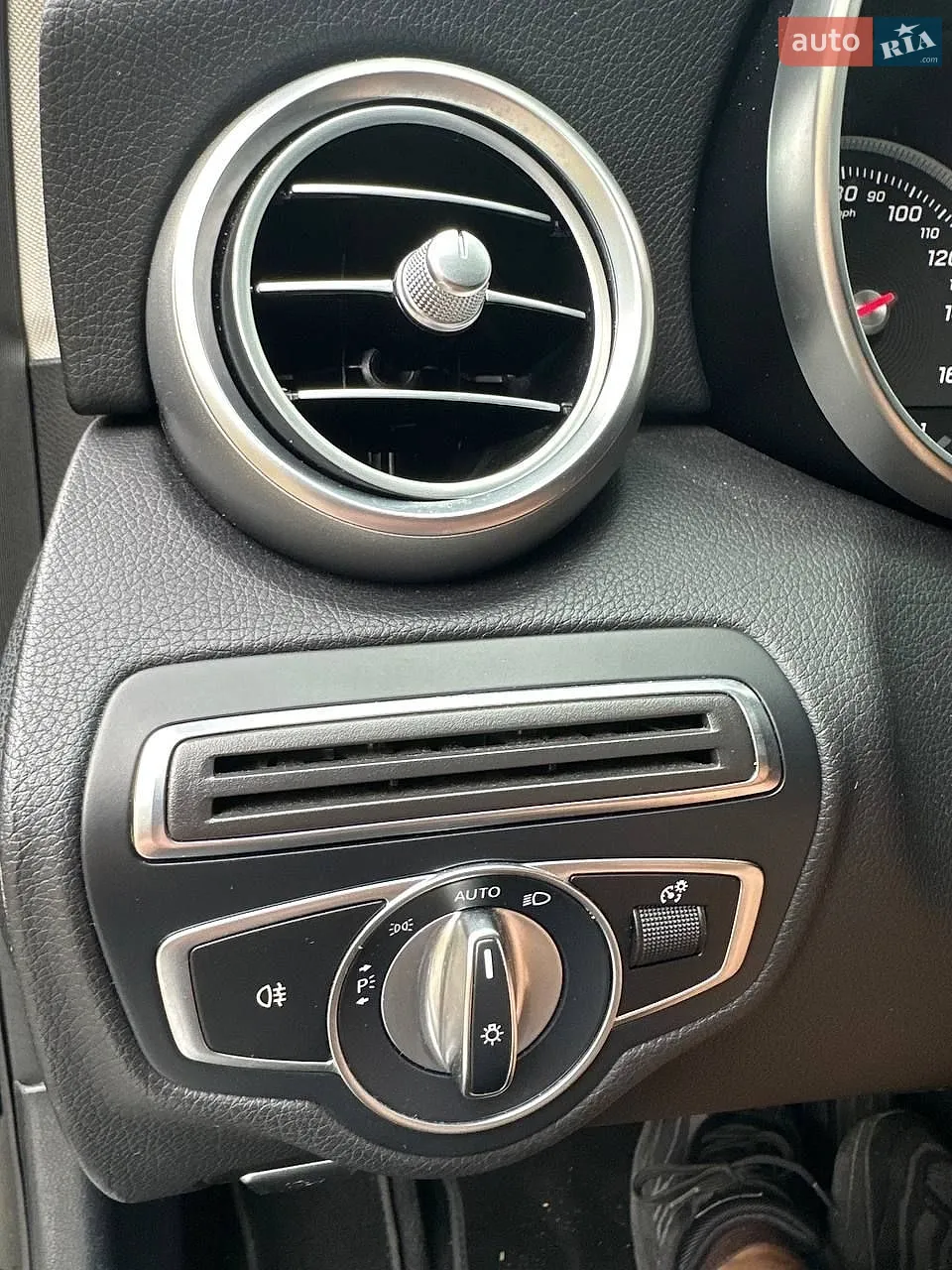 2017 Mercedes-Benz C-klasse - мініатюра 35