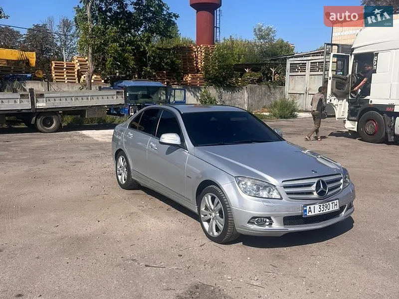 Mercedes-Benz C-Class