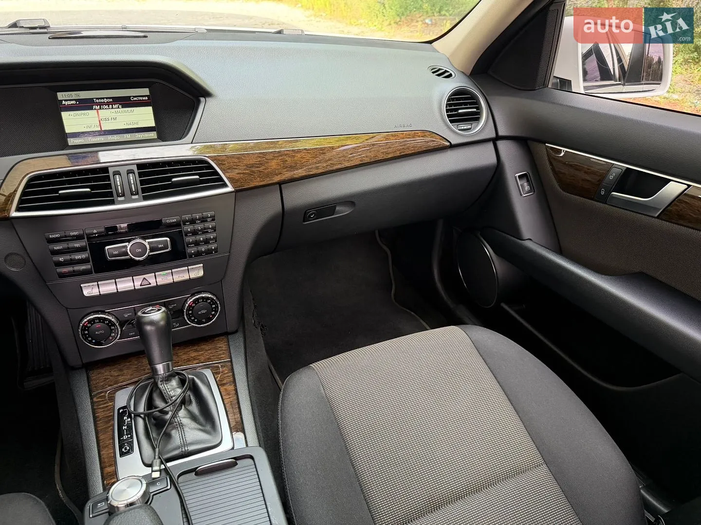 2013 Mercedes-Benz C-klasse - мініатюра 22