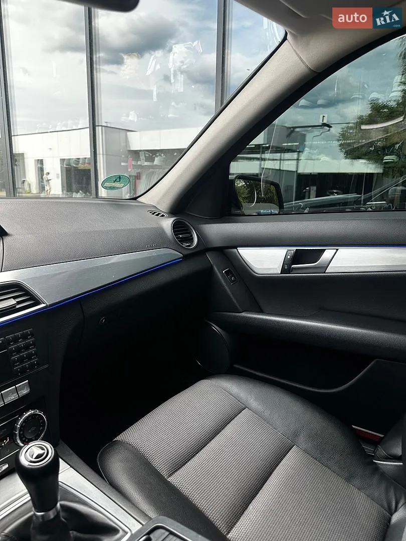 2011 Mercedes-Benz C-klasse - мініатюра 11