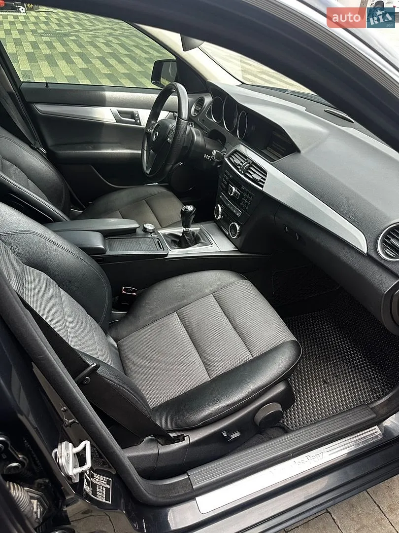 2011 Mercedes-Benz C-klasse - мініатюра 16