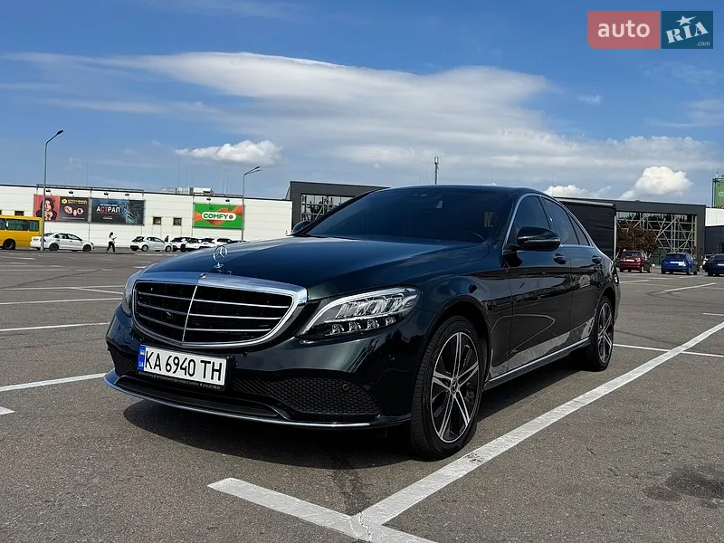 Mercedes-Benz C-Class