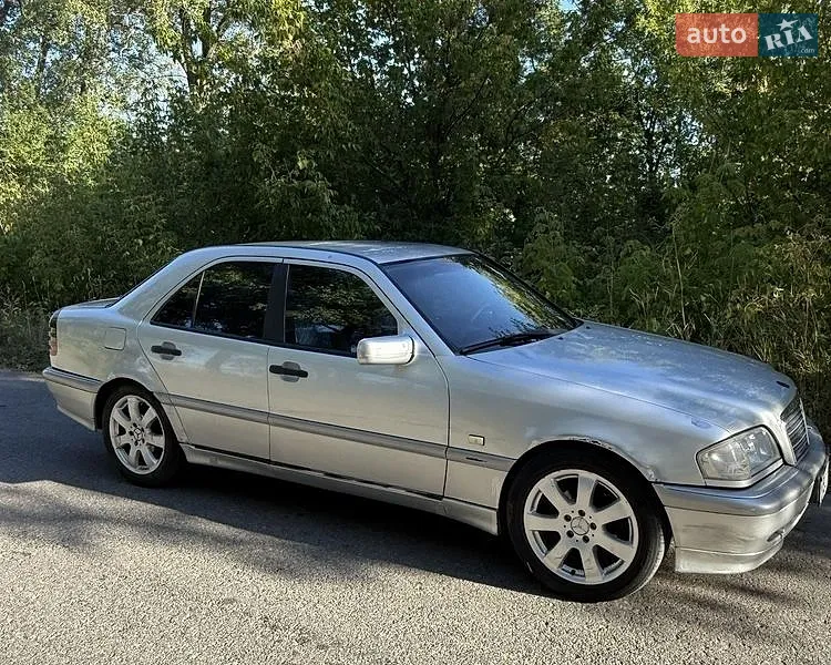 Mercedes-Benz C-Class 1998