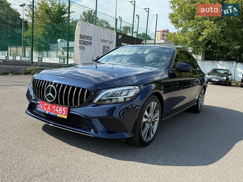 Mercedes-Benz C-Class 2018