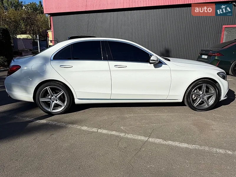Mercedes-Benz C-Class