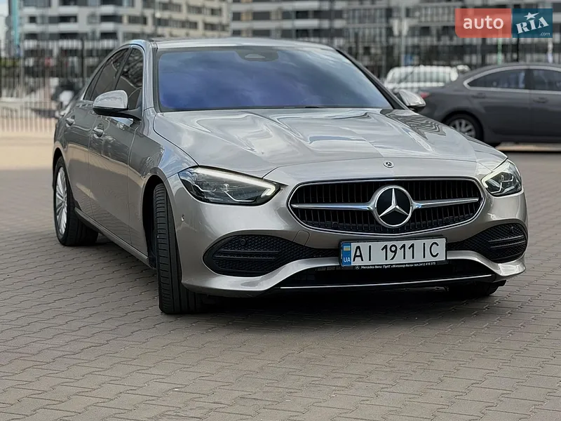 Mercedes-Benz C-Class