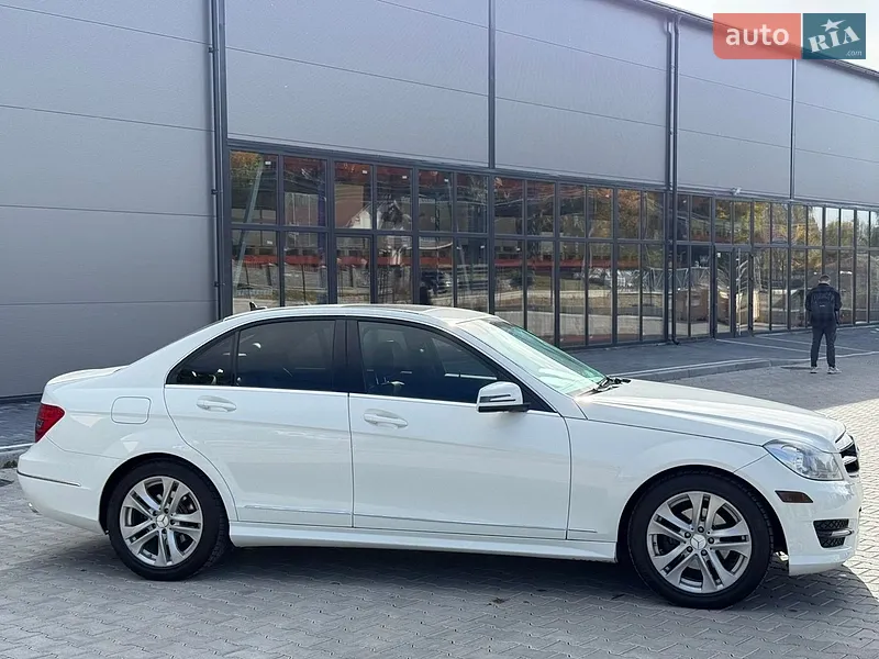 Mercedes-Benz C-Class