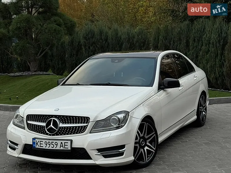 Mercedes-Benz C-Class