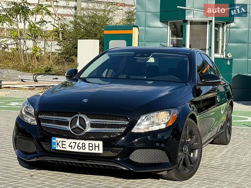Mercedes-Benz C-Class
