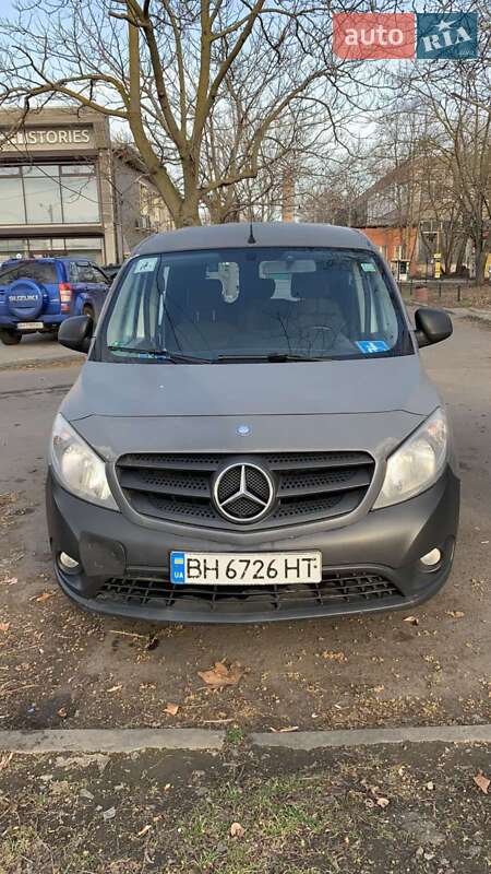 Минивэн Mercedes-Benz Citan 2013 в 