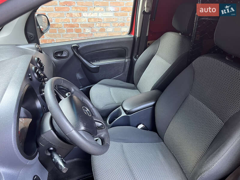 Грузовой фургон Mercedes-Benz Citan 2013 в Хороле