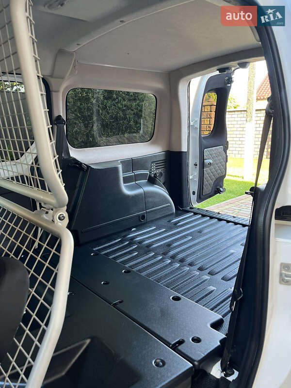 Минивэн Mercedes-Benz Citan 2015 в Софиевской Борщаговке