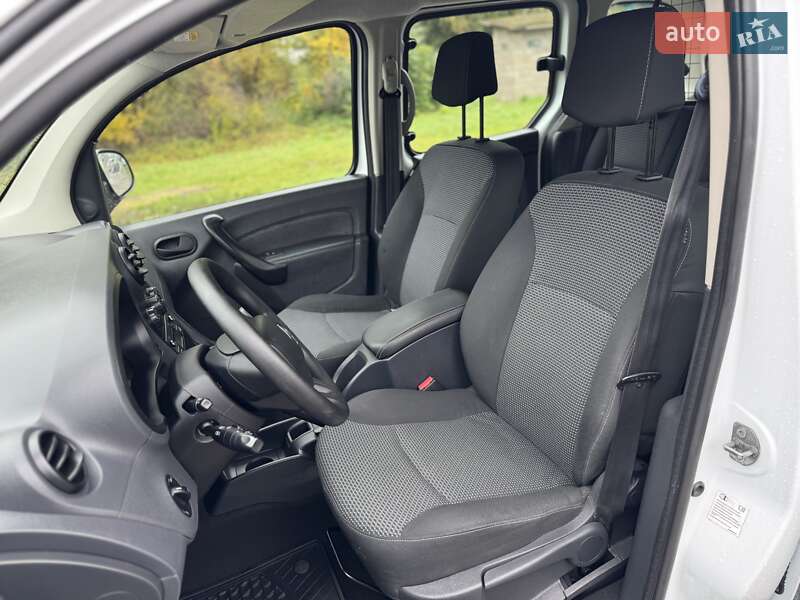 Мінівен Mercedes-Benz Citan 2016 в Дубні