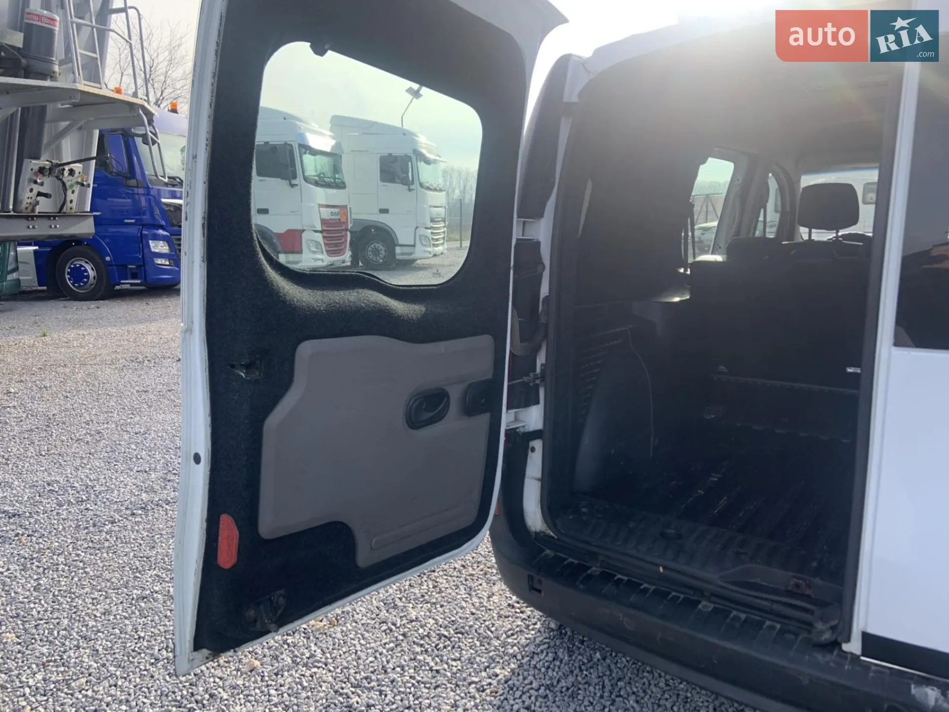 2016 Mercedes-Benz Citan - мініатюра 25