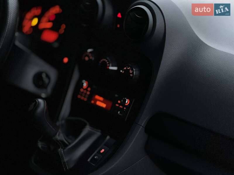 Грузовой фургон Mercedes-Benz Citan 2014 в Киеве