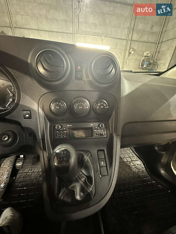Минивэн Mercedes-Benz Citan 2013 в Днепре фото 16 Минивэн Mercedes-Benz Citan 2013 в Днепре