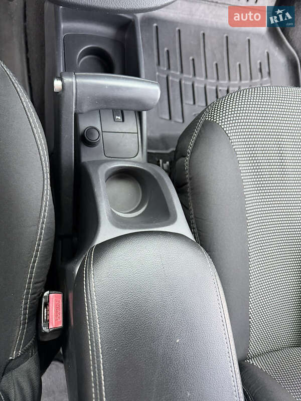 Минивэн Mercedes-Benz Citan 2013 в Киеве фото 29 Минивэн Mercedes-Benz Citan 2013 в Киеве