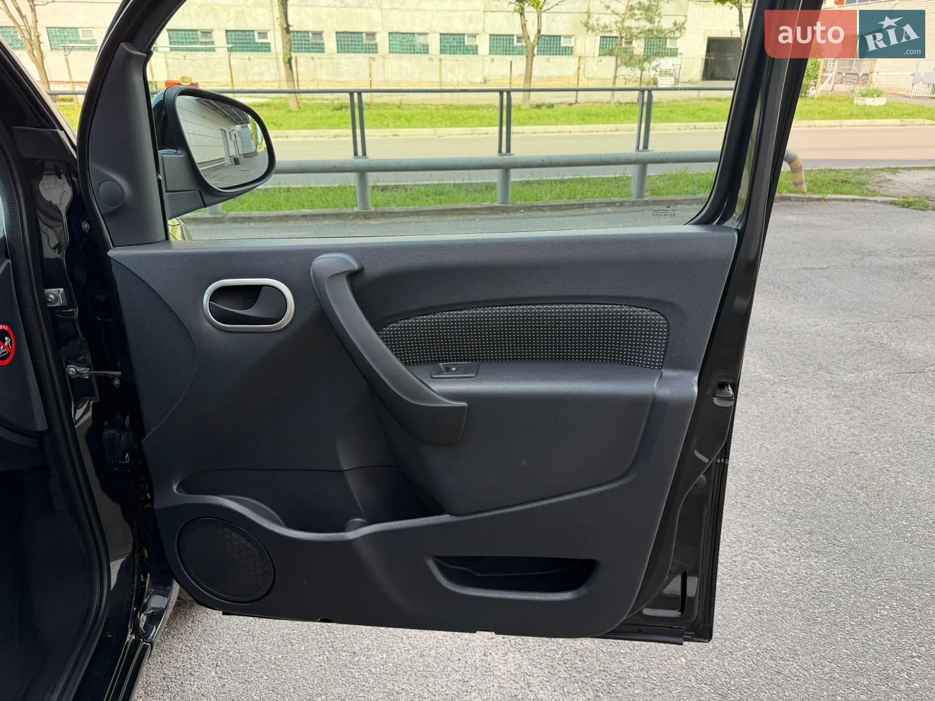 2016 Mercedes-Benz Citan - мініатюра 36