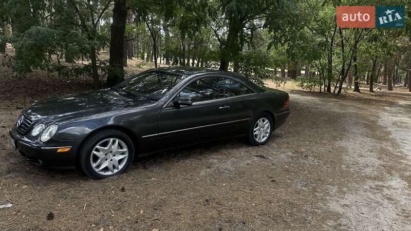 Купе Mercedes-Benz CL-Class 2001 в 