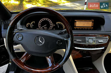 Купе Mercedes-Benz CL-Class 2008 в 