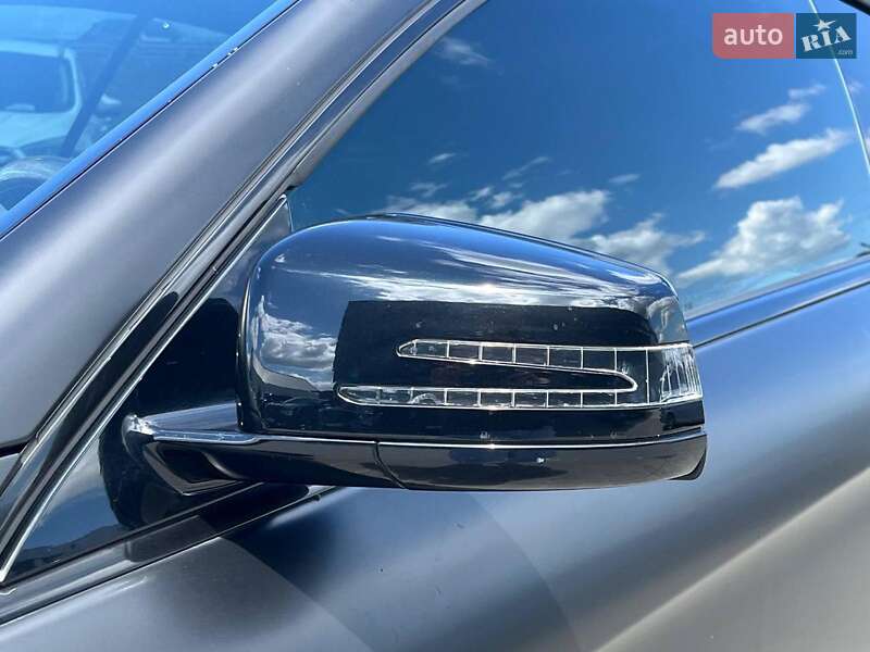 Купе Mercedes-Benz CL-Class 2010 в Львові